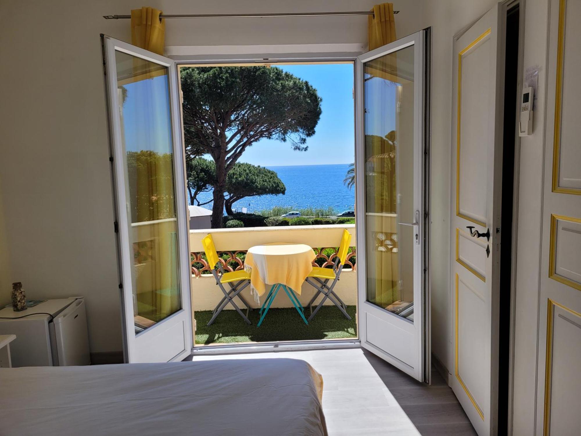 Villa Esmeralda Adults Only Les Issambres Exterior foto