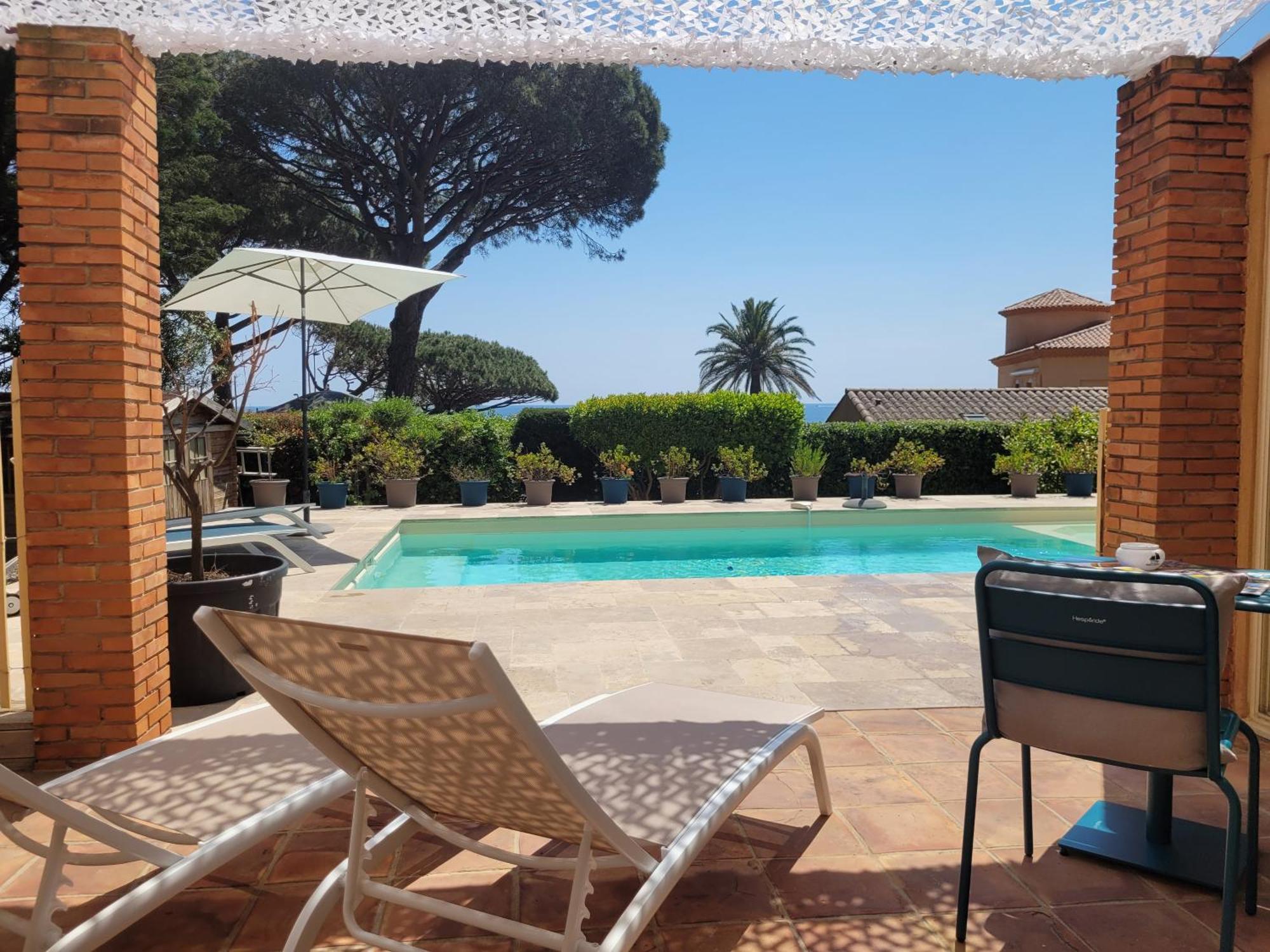 Villa Esmeralda Adults Only Les Issambres Zimmer foto